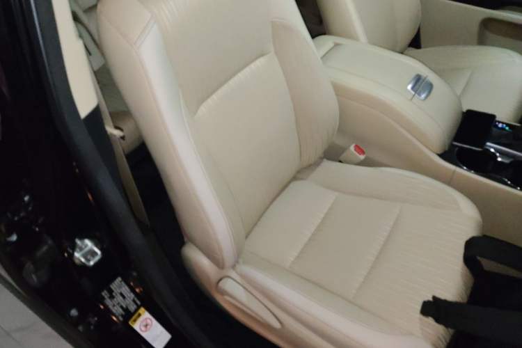 Used Toyota Highlander 2015 2.0T Two-Wheel Drive Elite Edition 5 Seats
