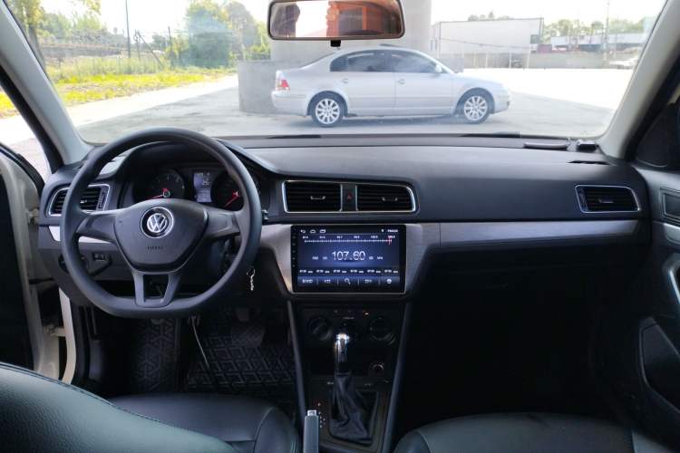 Used Volkswagen Lavida 2017 1.6L Automatic Fashion Edition