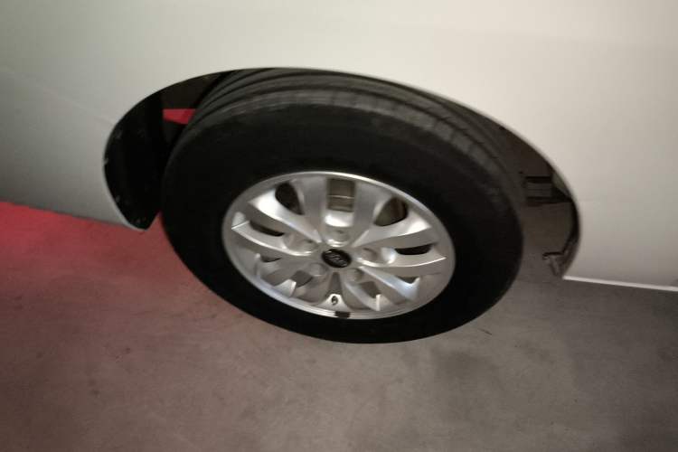 Used JAC Refine M4 2021 2.0L Manual Commercial Edition