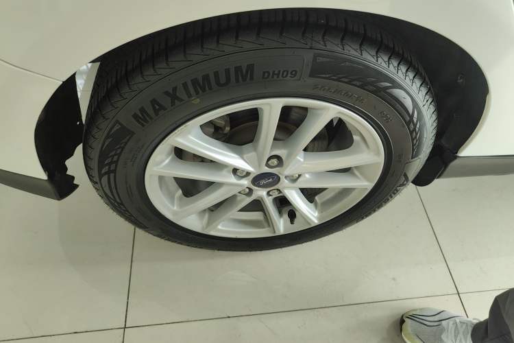 Used Ford Focus 2018 Hatchback Classic 1.6L Automatic Trendy SmartDrive Edition