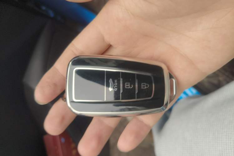 Used Toyota Levin 2019 185T CVT Sport Edition China VI Standard Vehicle Key