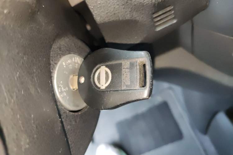 Used Nissan Sunny 2011 1.5XE CVT Comfort Edition Vehicle Key