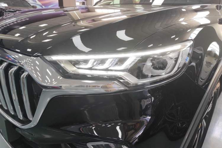 Used Hongqi HS5 2022 Revised Version 2.0T Smart Connect Flagship Edition Left Front Headlight