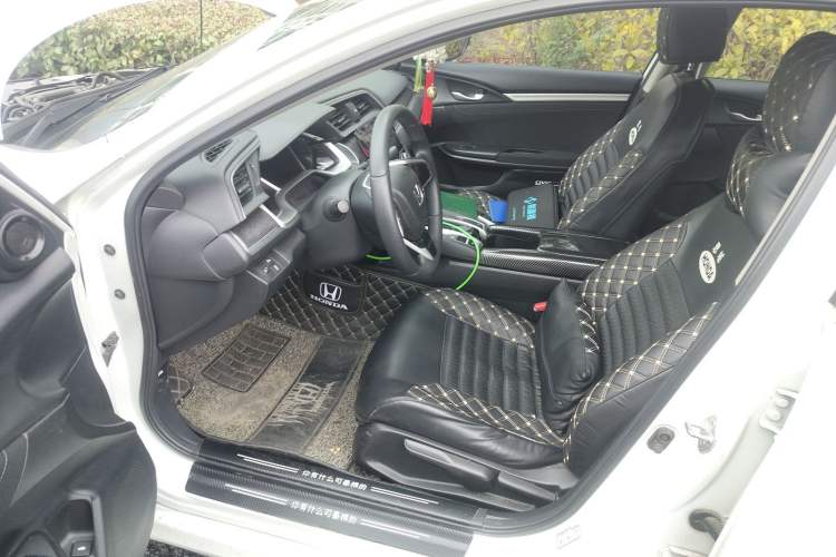 Used Honda Civic 2016 220TURBO CVT Luxury Edition