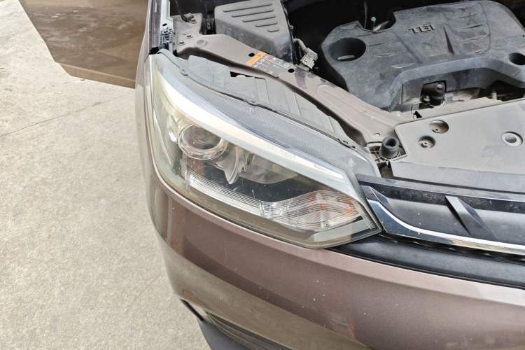 Used MG GS 2017 20T Automatic Prestige Edition Right Front Headlight