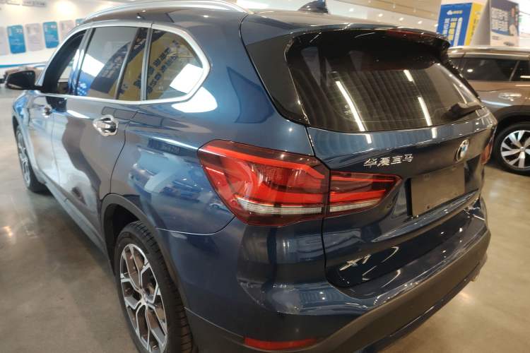 Used BMW X1 2022 sDrive25Li Leading Model Rear Left 45 Deg