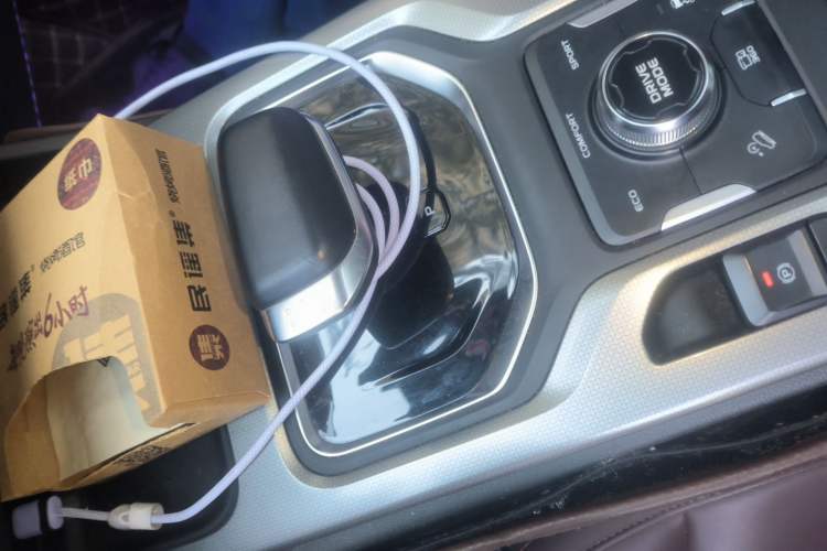 Used Geely Auto Haoyue 2020 1.8TD DCT Flagship 7-Seater Gear Lever