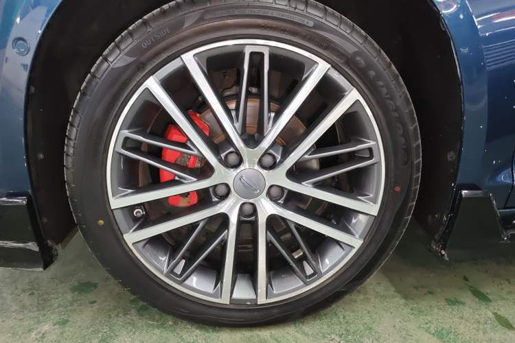 Used Geely Auto Preface 2023 2.0TD "Only This Verdant Green" Edition Exterior 4