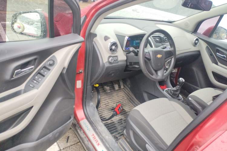 Used Chevrolet Trax 2014 1.4T Manual Two-Wheel Drive Comfort Model Driver Seat