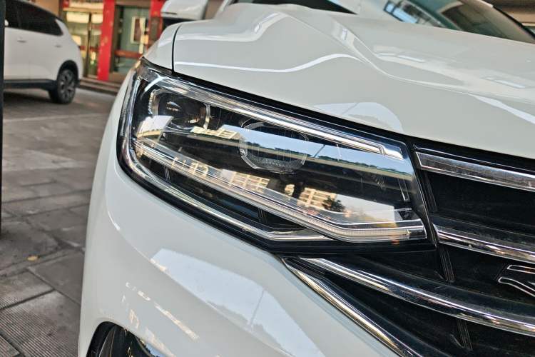 Used Volkswagen Tiguan L 2023 330TSI Automatic Two-Wheel Drive R-Line Enjoyment Edition