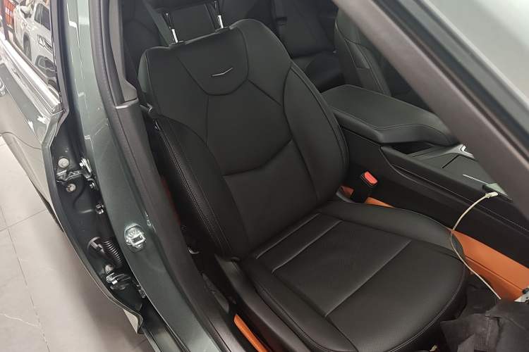 Used Cadillac CT5 2024 28T Luxury Pro Trim
