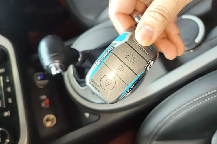 Used Kia Sportage R 2016 2.0L Automatic Two-Wheel Drive DLX
