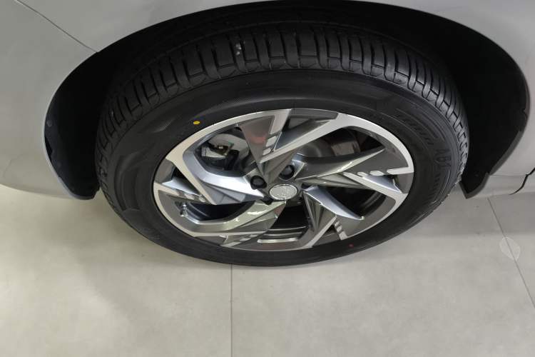 Used Hongqi HS3 PHEV 2024 PHEV 115km Jingwei Edition
