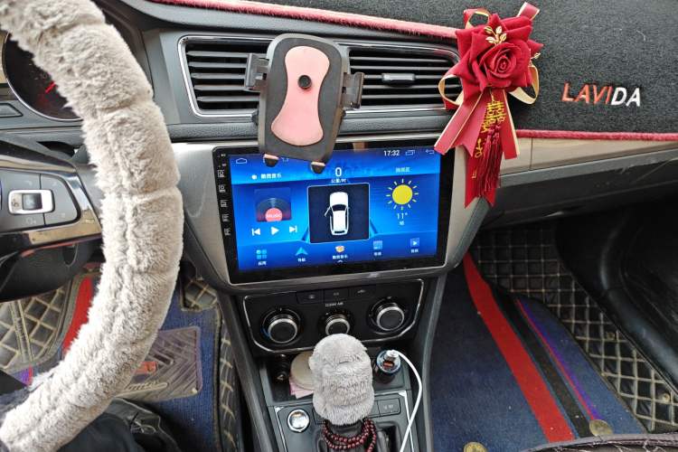 Used Volkswagen Lavida 2017 1.6L Automatic Comfort Edition
