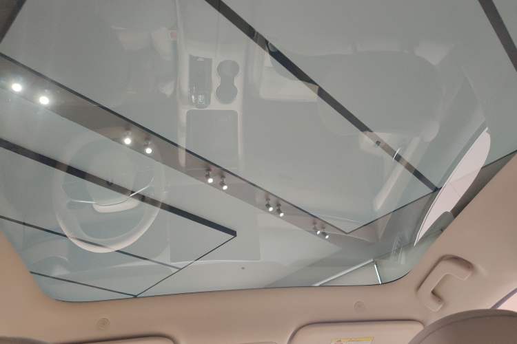 Used Hima AITO M5 2024 Extended-Range Max Rear-Wheel Drive Advanced Intelligent Driving Version
