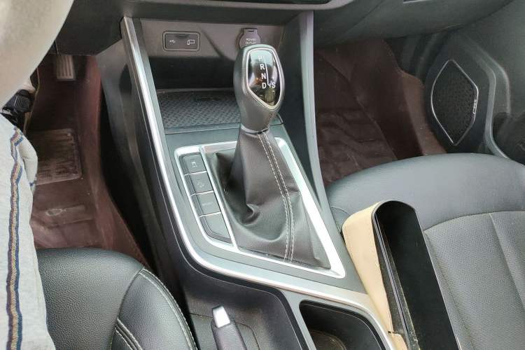 Used Geely Auto Vision X3 2019 Upgraded Model 1.5L CVT Prestige Version