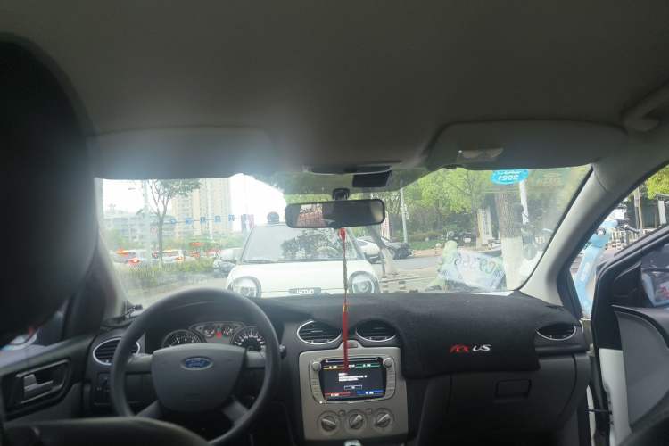 Used Ford Focus 2013 Hatchback Classic 1.8L Automatic Base Model Headliner