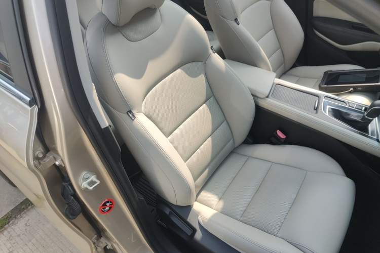 Used Geely Auto Binray 2018 14T CVT Binyi Edition