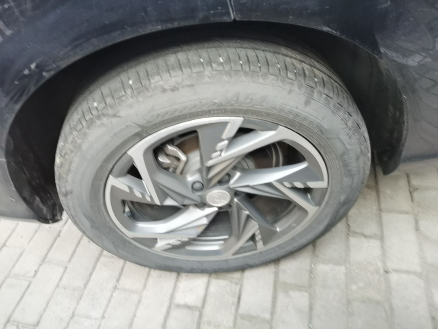 Hongqi HS3 PHEV 2025 Model 117km Jingwei Edition — снимка 11