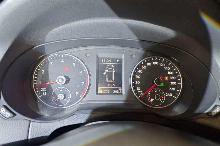 Used Volkswagen Sharan 2013 1.8TSI Standard Model Euro IV
