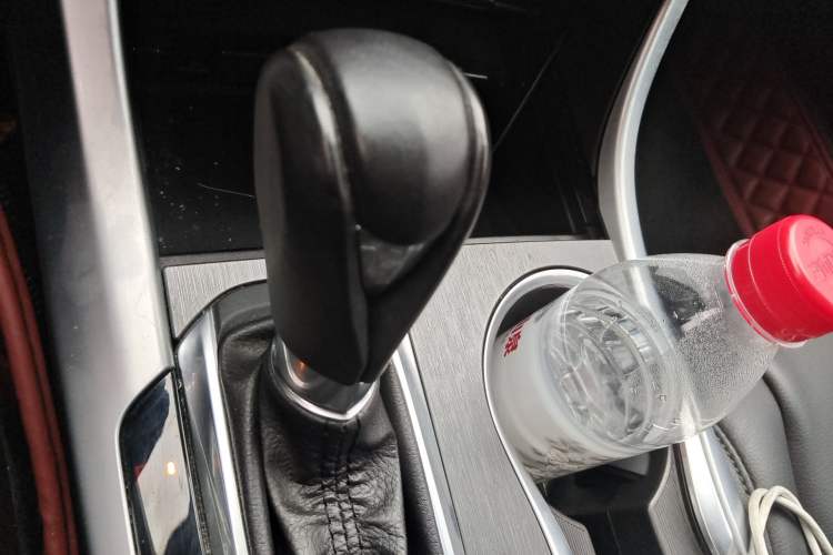 Used Acura TLX-L 2018 2.4L Enjoy Edition Gear Lever