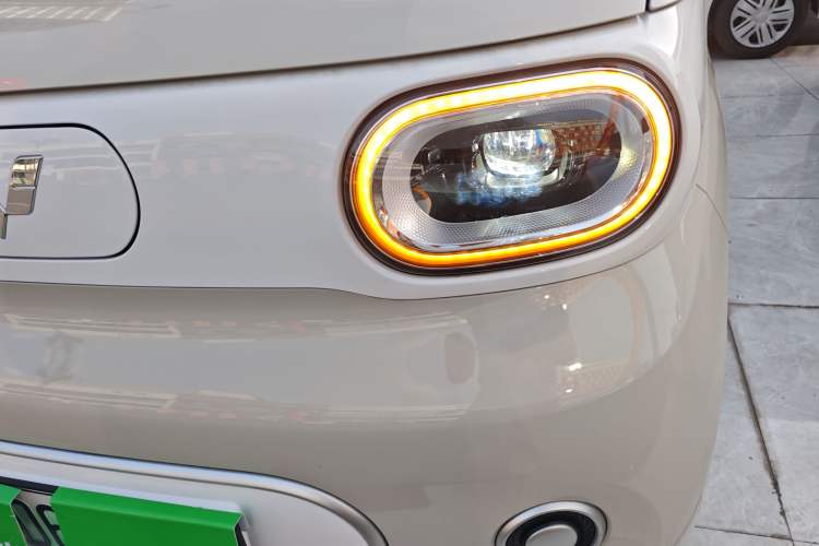 Used Wuling Hongguang MINIEV 2024 3rd Generation 215km Youth Edition
