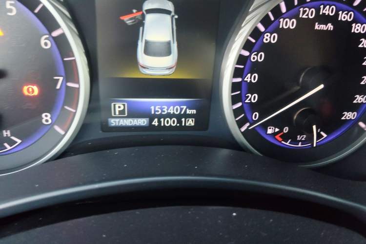 Used Infiniti Q50 2014 2.0T Comfort Edition