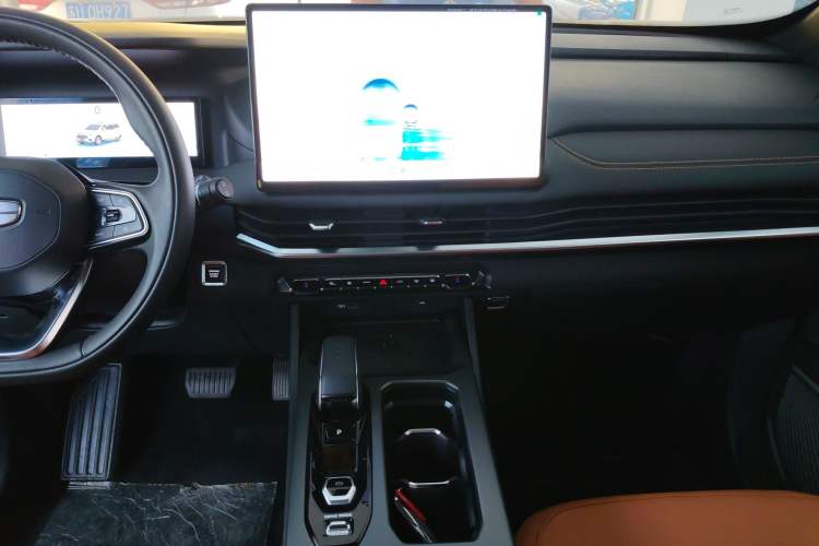 Used Geely Auto Haoyue L 2024 2.0T DCT Flagship Version