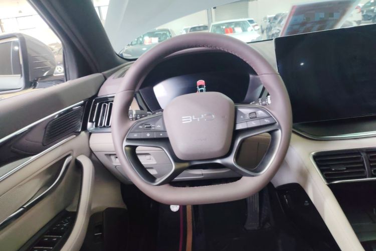 Used BYD Song PLUS New Energy 2025 EV Intelligent Driving Version 520km Premium Model Steering Wheel