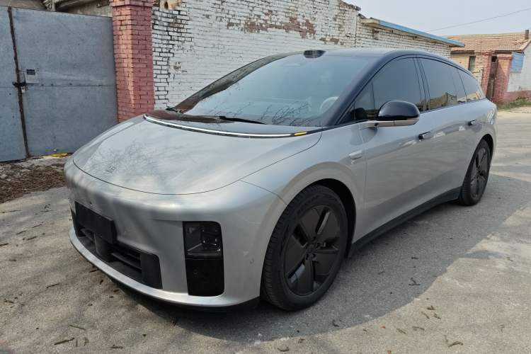 Used Li Auto i6 2025 Model Two-Wheel-Drive Standard Type