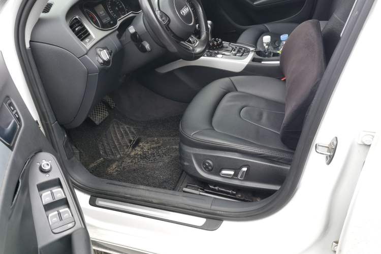 Used Audi A4L 2016 35 TFSI Collector's Edition Automatic Standard Model Driver Seat