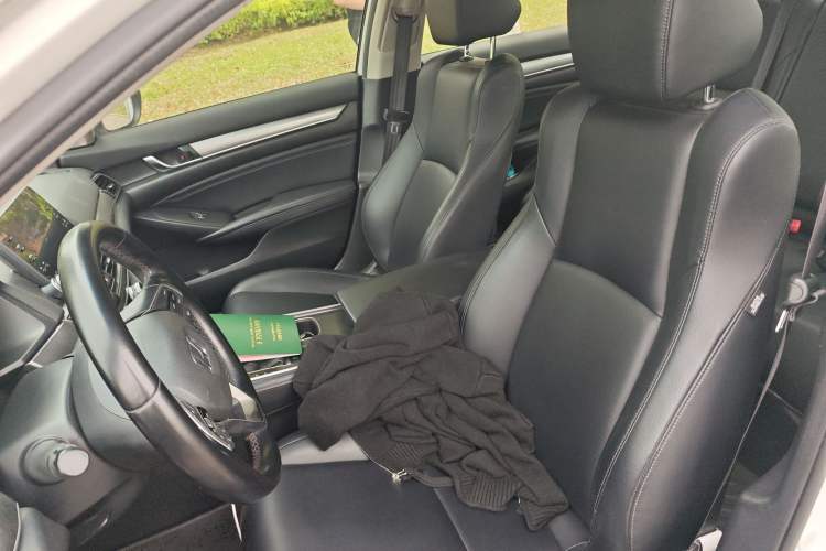 Used Honda Accord 2018 260TURBO Luxury Edition China VI Left Front Seat