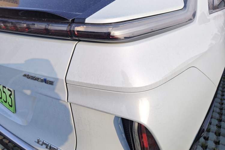 Used Cadillac LYRIQ 2022 Rear-Drive Long-Range Luxury Edition
