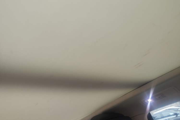 Used Volkswagen Variant 2017 380TSI Two-Wheel Drive Comfort Edition Headliner