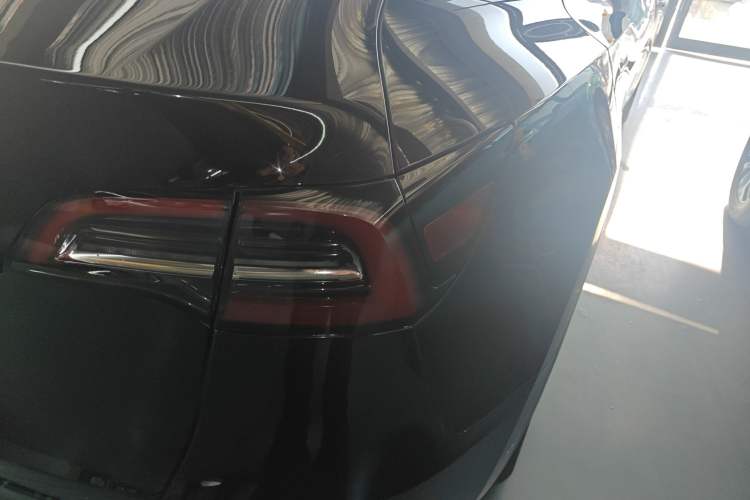 Used Tesla Model Y 2021 Standard Range Rear-Wheel Drive Version