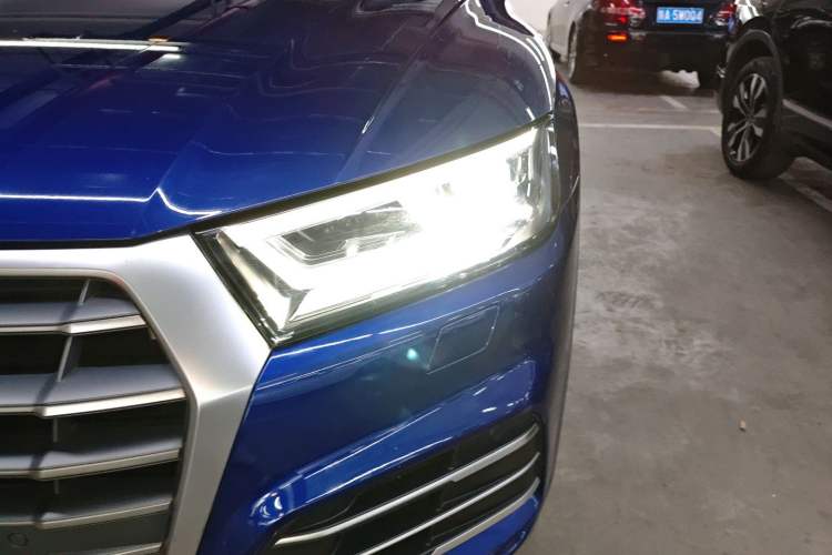 Used Audi Q5L 2018 40 TFSI Prestige Fashion Edition China V Left Front Headlight