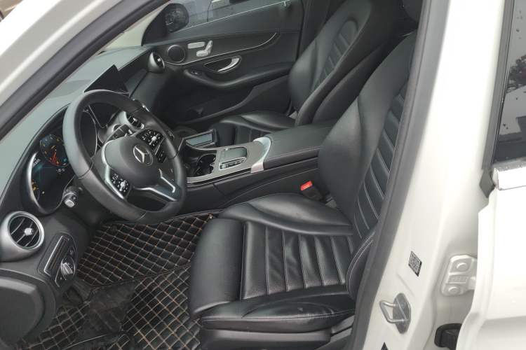 Used Mercedes-Benz C-Class 2019 Updated C 260 L
