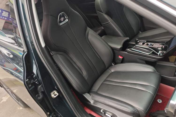 Used Dongfeng Aeolus Mage 2023 DH-i 1.5T Prestige Edition
