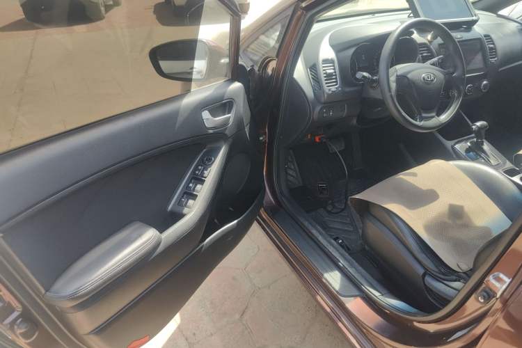 Used Kia K3 2016 1.6L Automatic GL Driver Seat