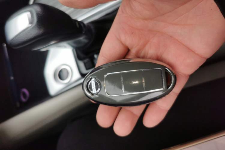 Used Nissan Teana 2020 Revised Version 2.0T XV AD1 Prestige Navigation Edition Vehicle Key