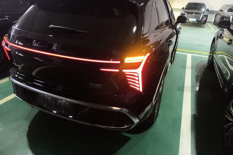 Used Hongqi HS3 PHEV 2024 PHEV 115km Jingwei Edition
