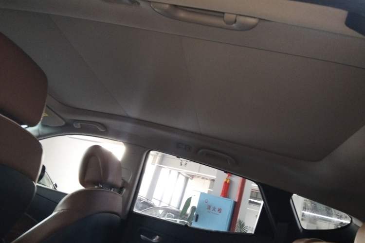 Used Hyundai Santa Fe 2017 2.0T Automatic Two-Wheel Drive Smart Version 7 Seats
