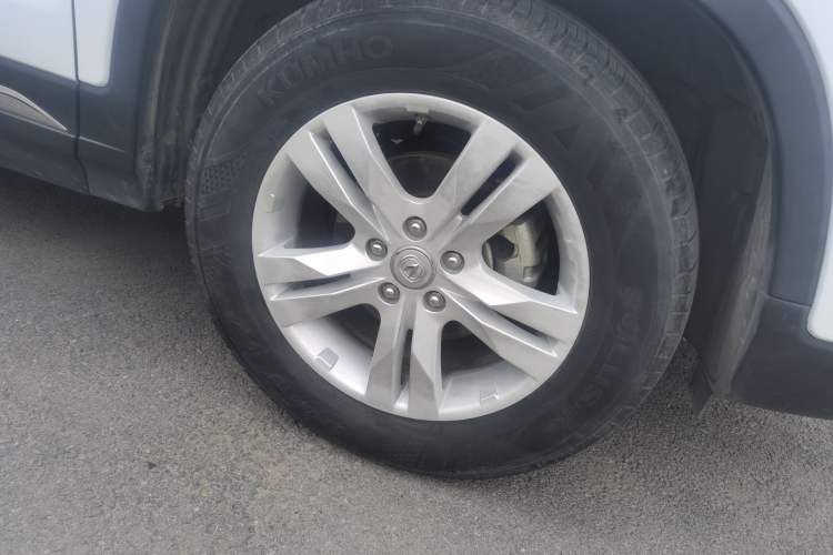 Used CHANGAN CS75 2014 1.8T Automatic Elite Model China IV Standard Right Front Wheel Hub