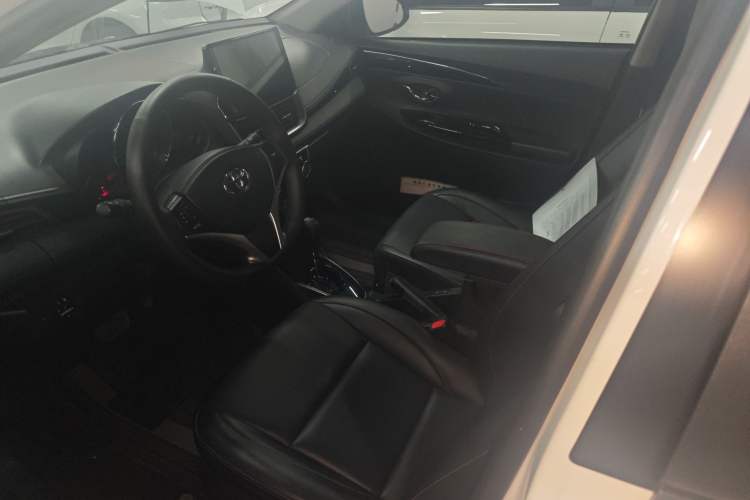 Used Toyota YARiS L Zhi Xuan 2022 X-Trail 1.5L CVT Luxury PLUS Edition Left Front Seat