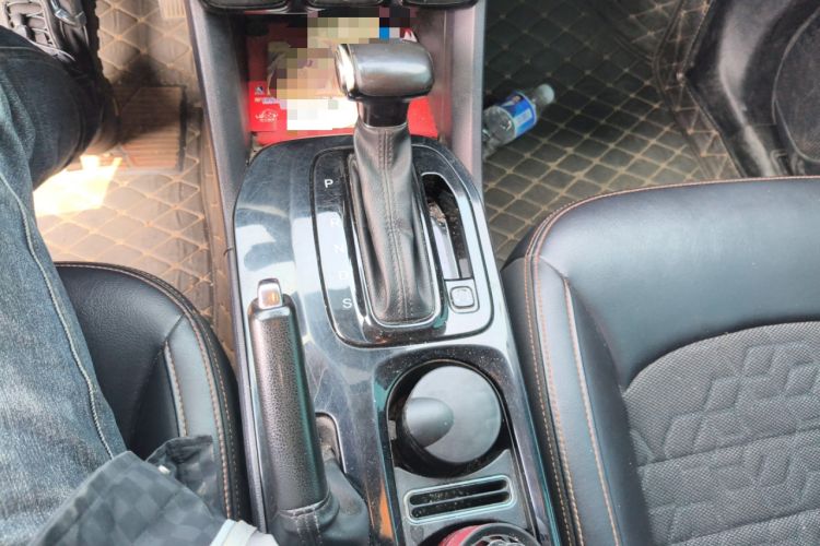 Used GAC Trumpchi GS3 2017 150N Automatic Elite Edition Gear Lever