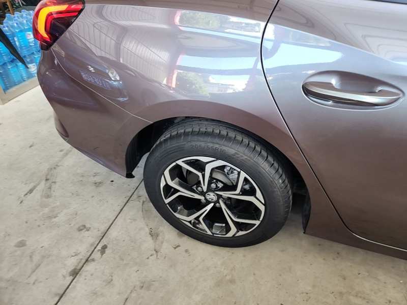 Used MG 5 2021 180 DVVT CVT Youthful Style Edition — 25