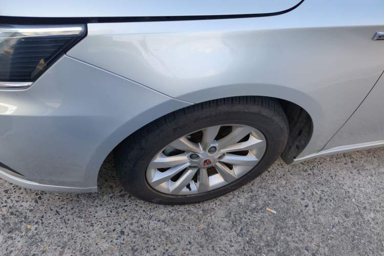 Used Roewe i6 New Energy 2017 45T Hybrid Connect & Smart Enjoyment Edition
