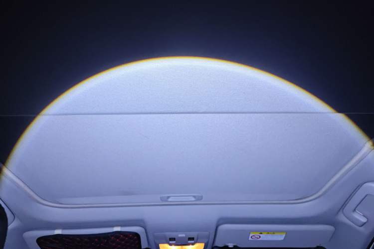 Used Toyota RAV4 2015 2.0L CVT Two-Wheel Drive Fashion Edition
