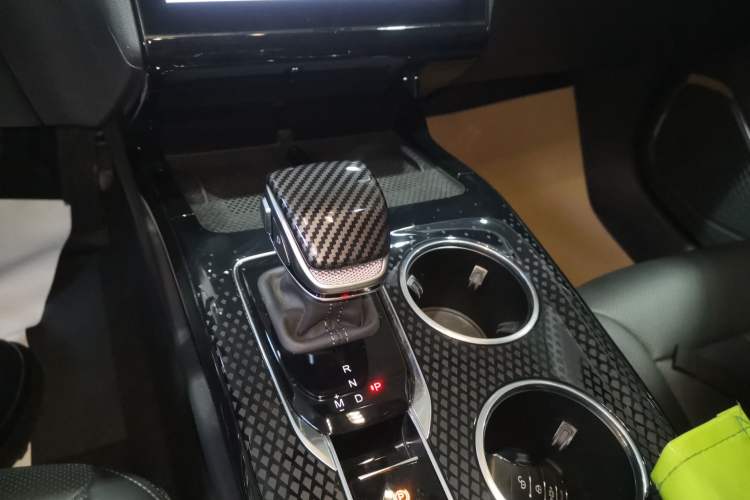 Used Hongqi HS3 2024 1.5T Shanwei Edition
