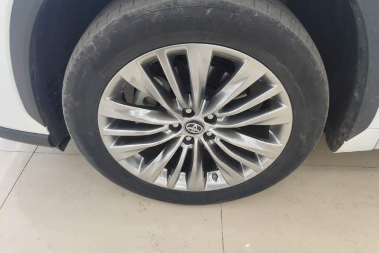 Used Toyota Highlander 2023 2.5L Smart Electric Hybrid Dual-Engine Four-Wheel Drive Prestige Version – 7 Seats
